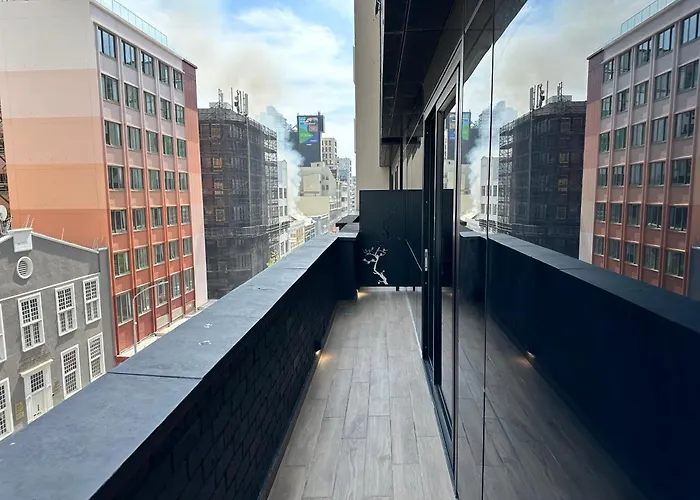 Tokyo Deluxe Urban Studio